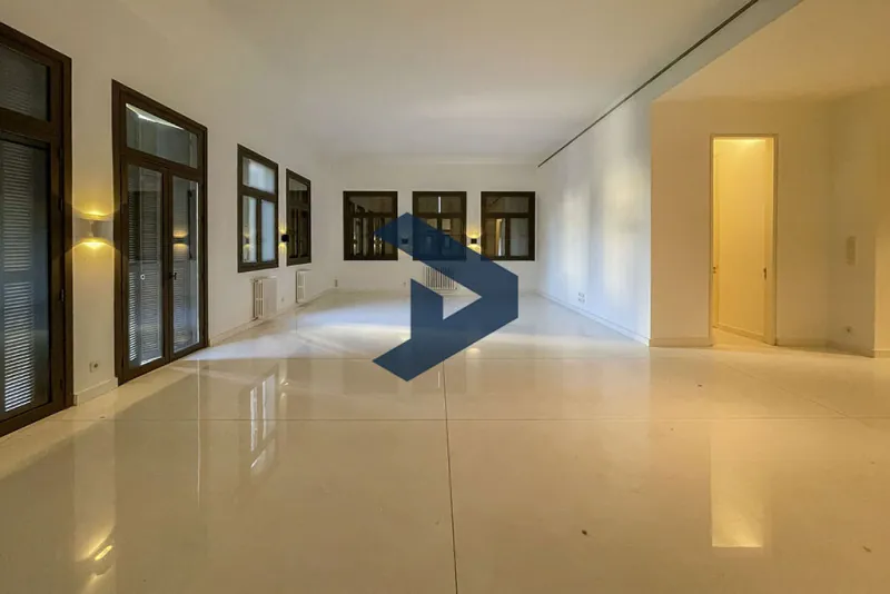 Prime Location | High Ceiling | Fully Renovated