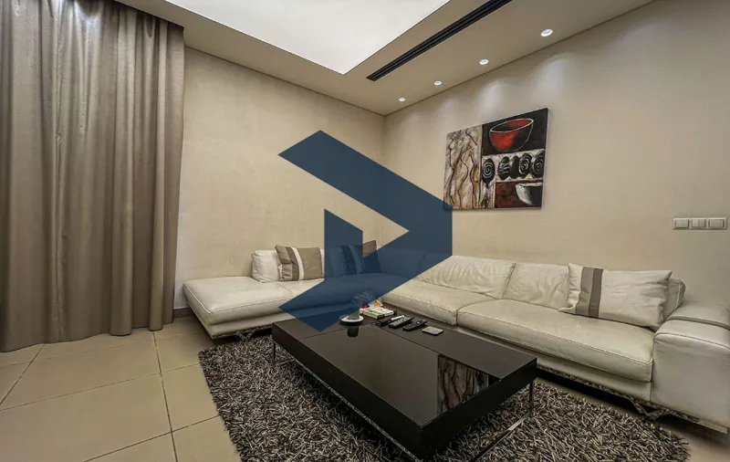 Upgraded Interior | High End Finishing | Well designed — الصورة 2