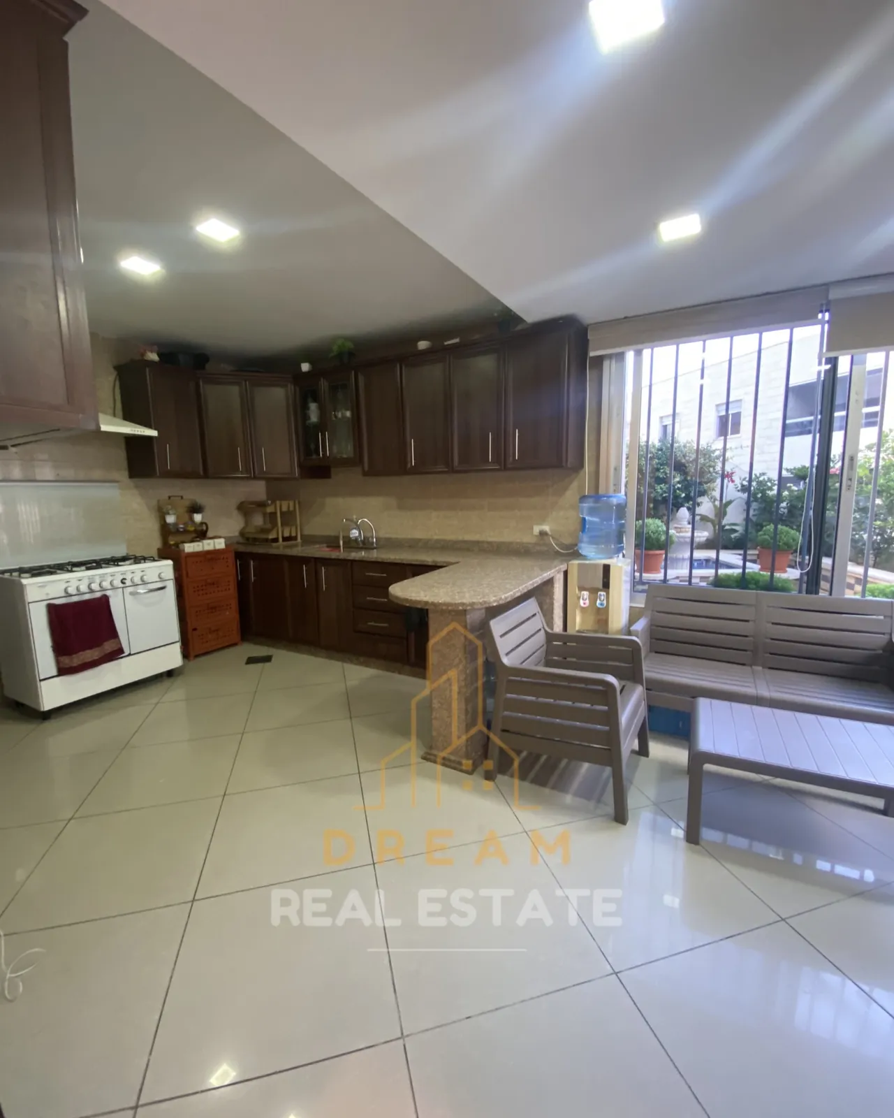 Furnished Apartment for Sale in Bqosta - Saida — الصورة 5