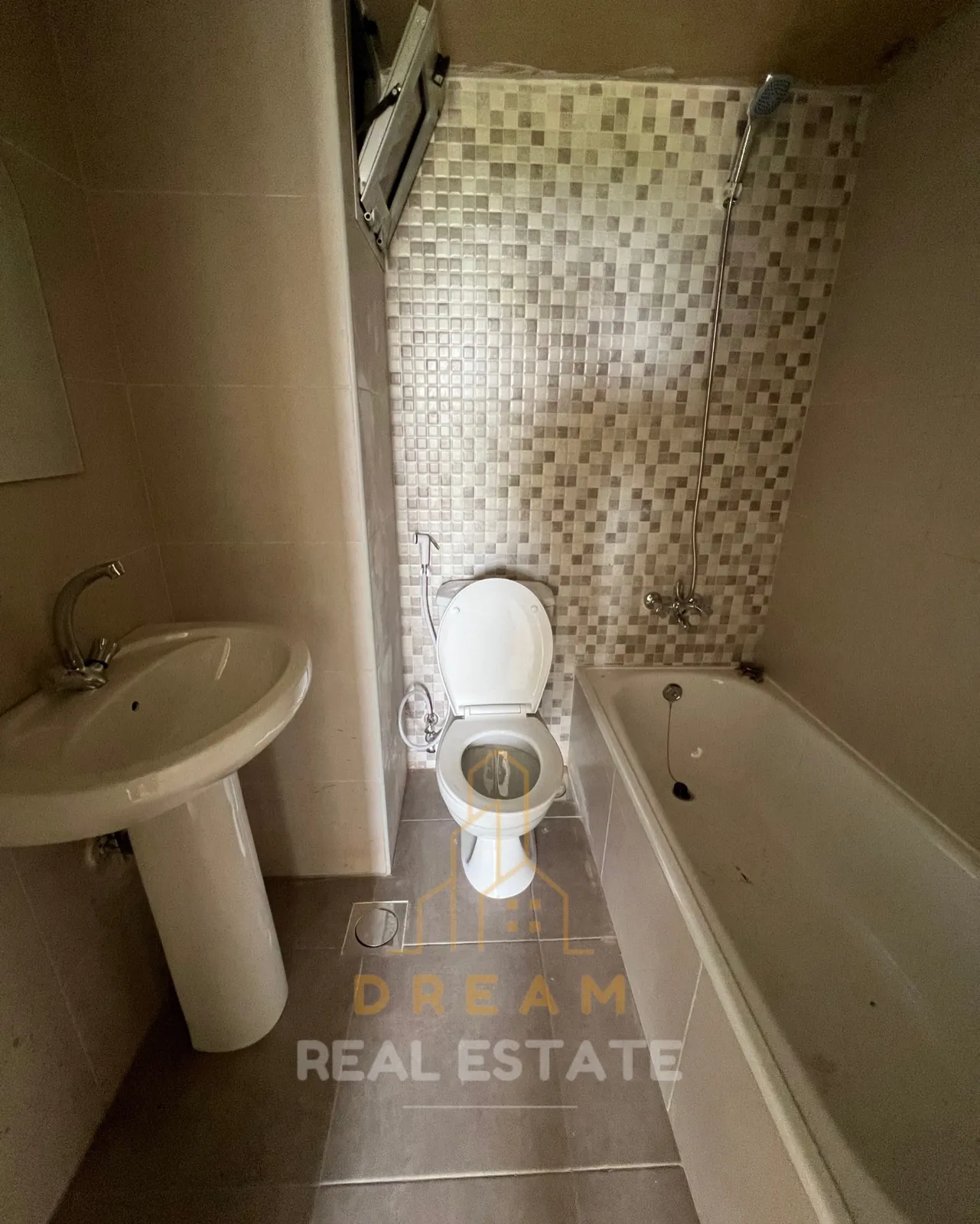 New Apartment for Sale in Sharhabil - Saida — الصورة 3