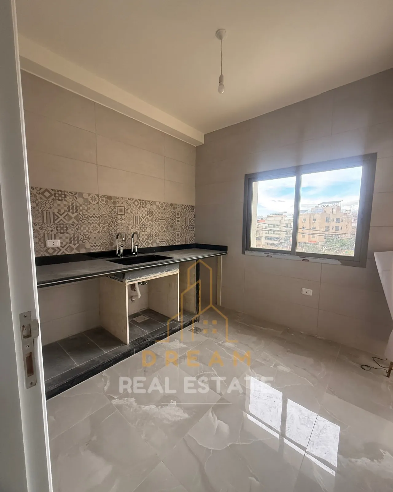New Apartment for Sale in Sharhabil - Saida — الصورة 3