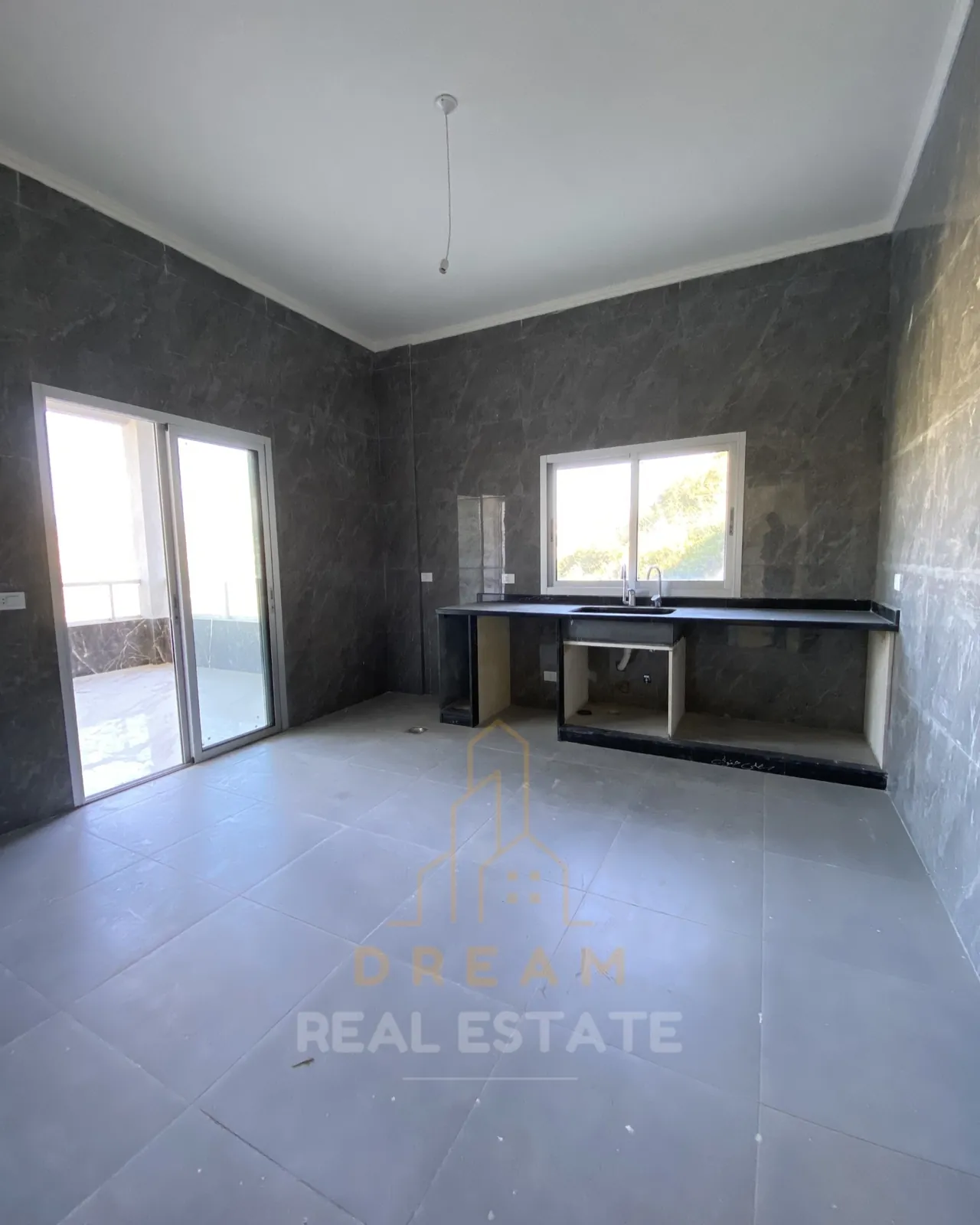 New Apartment for Sale in Sharhabil - Saida — الصورة 3