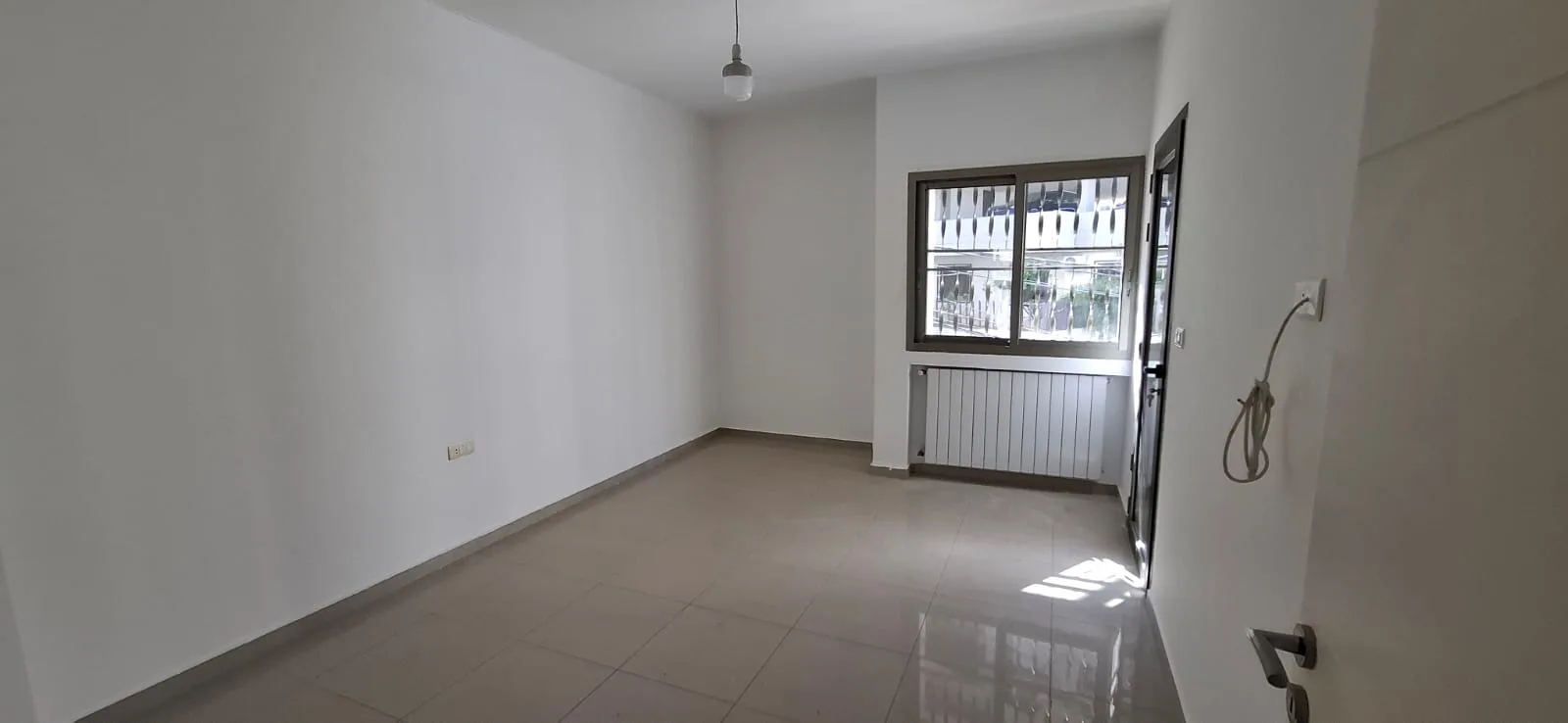 Apartment for Sale in Qornet El Hamra, Lebanon — الصورة 6