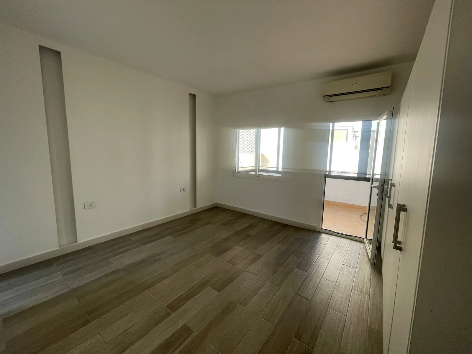 Apartment for Rent in Achrafieh — الصورة 6