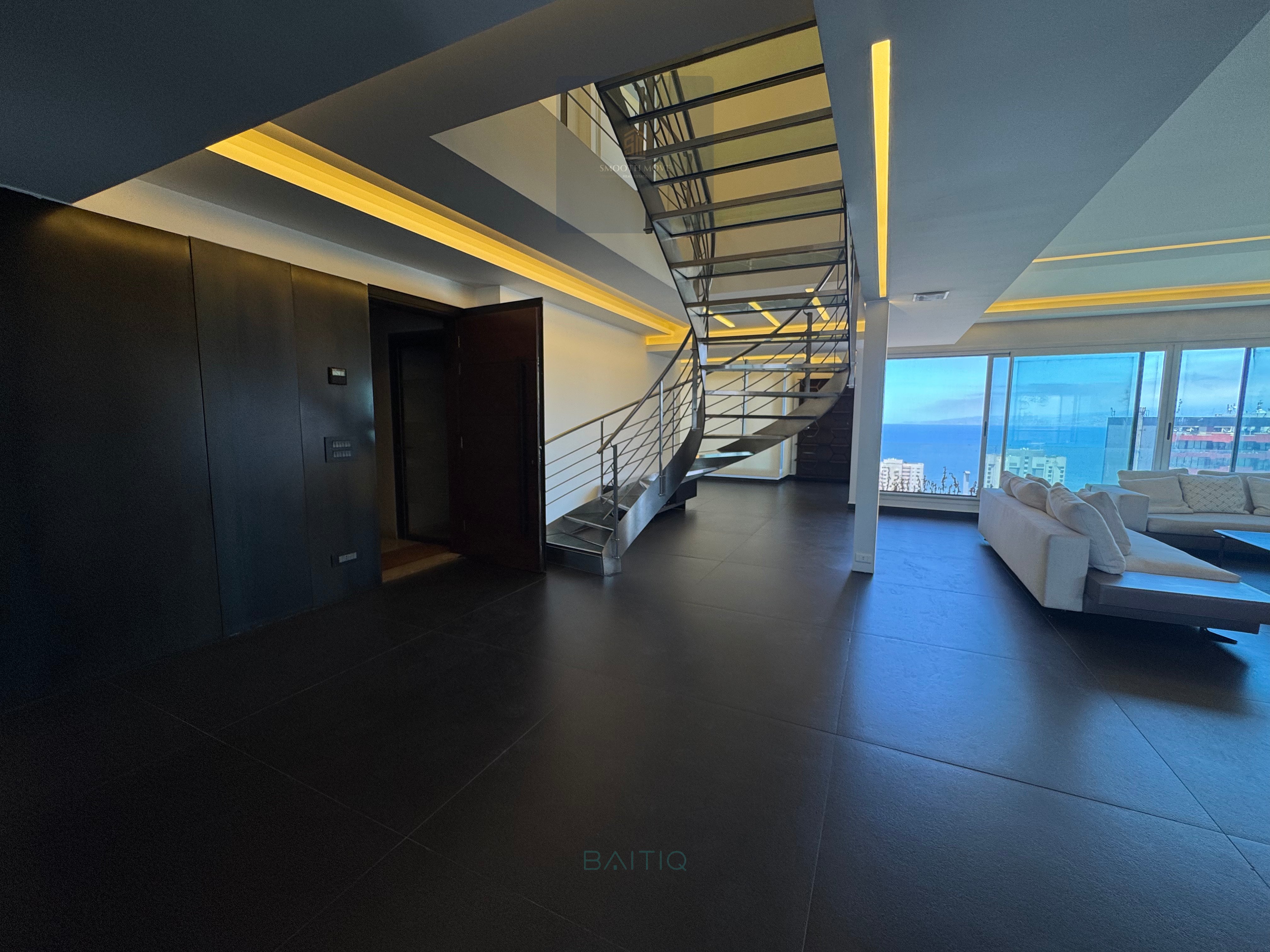 Stunning Seaview Penthouse for Sale in Ras Beirut — الصورة 8