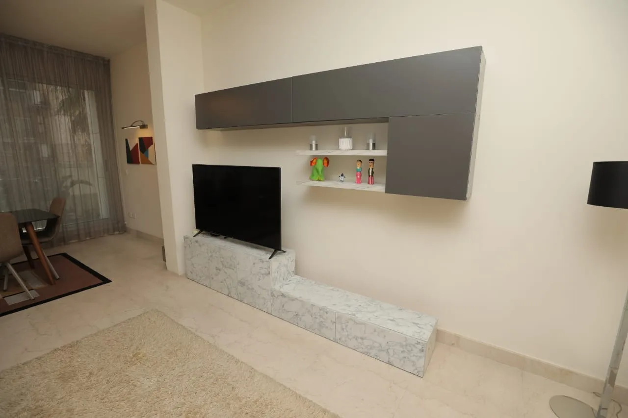 Apartment for Rent in Ras Beirut — الصورة 5