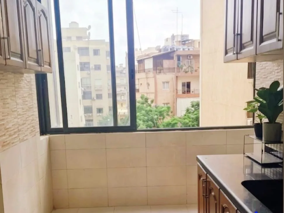 Apartment for Sale in Forn El Chebbak — الصورة 2