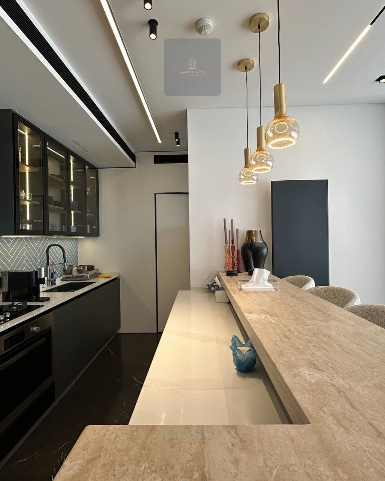 Luxurious furnished 2 Bedrooms Apartment for sale in Achrafieh — الصورة 5