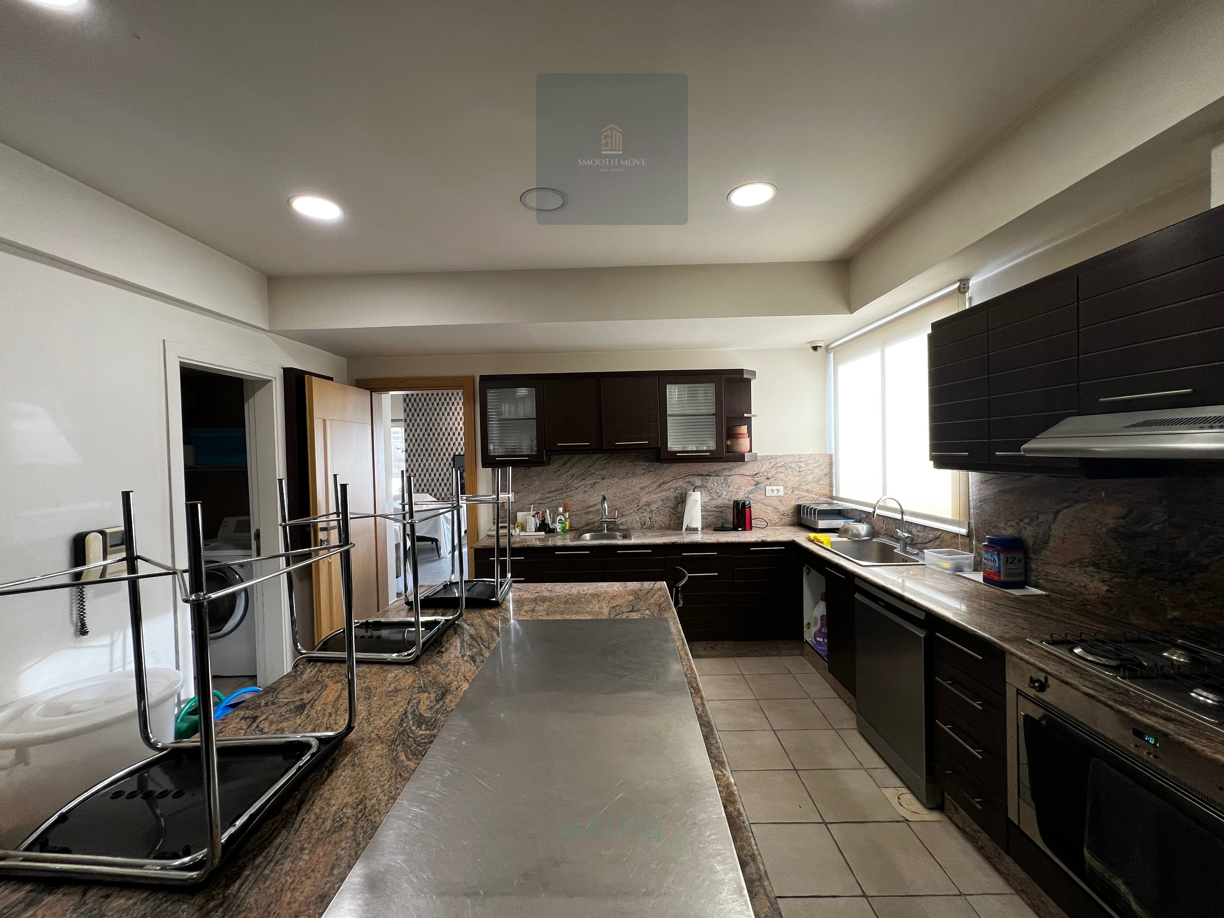 Beautiful Three Bedroom Apartment for Sale in Tallet Khayat — الصورة 8