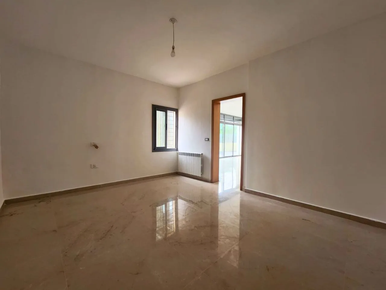 Triplex for Sale in Yarzeh, Lebanon — الصورة 10