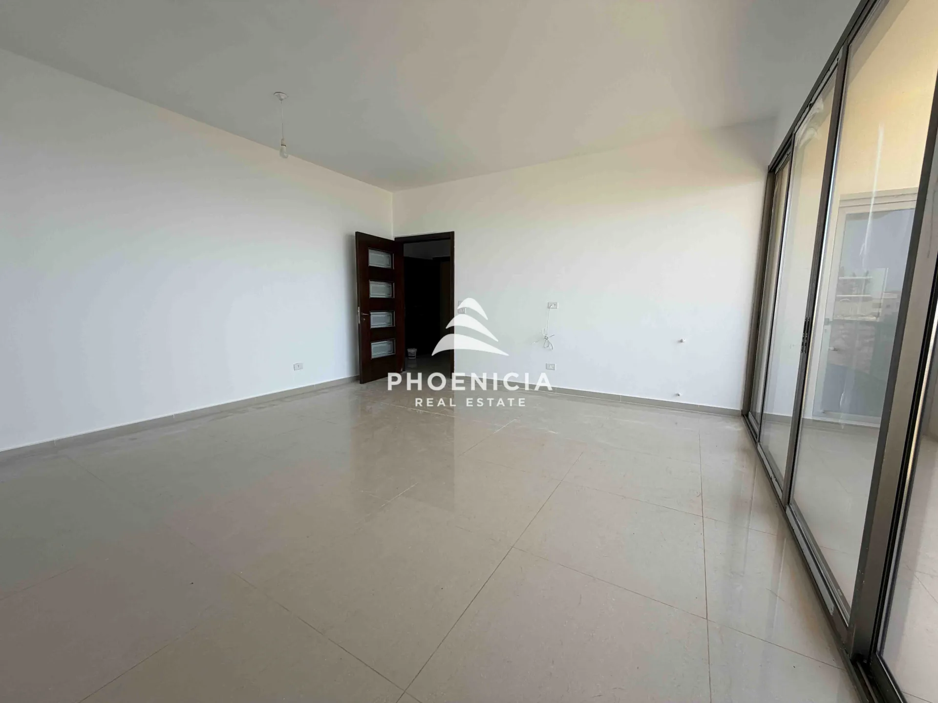 Apartment for sale in Amchit, Lebanon — الصورة 2