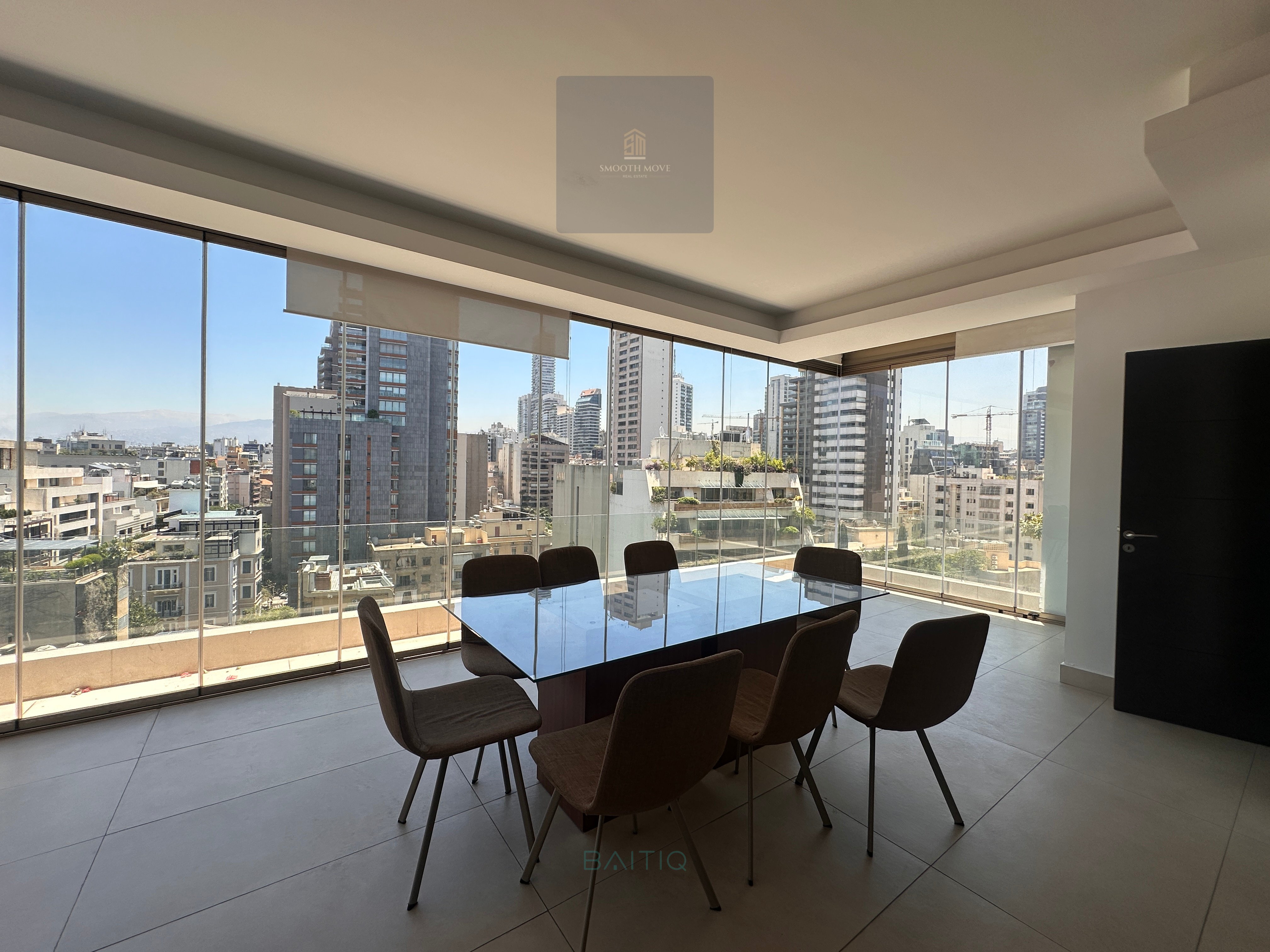 Seaview Apartment with Outdoor Terrace for Rent in Tabaris, Beirut — الصورة 9