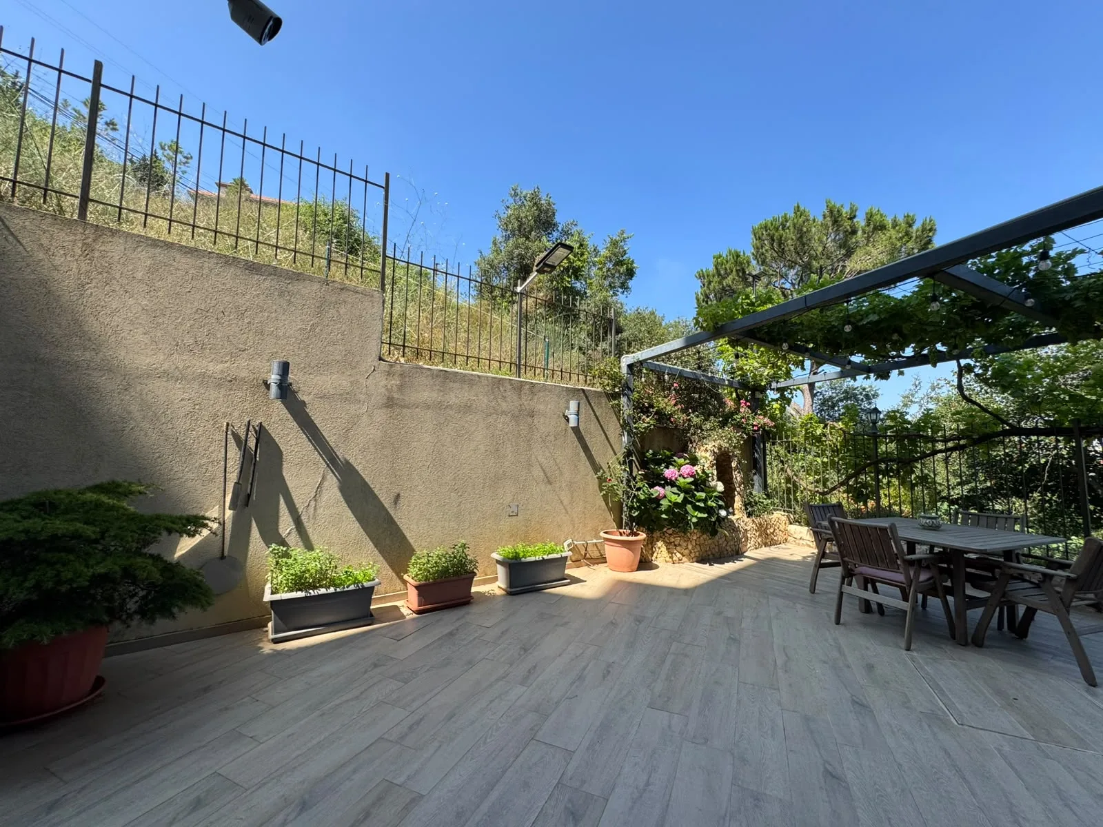 Apartment for Sale in Beit Meri — الصورة 4