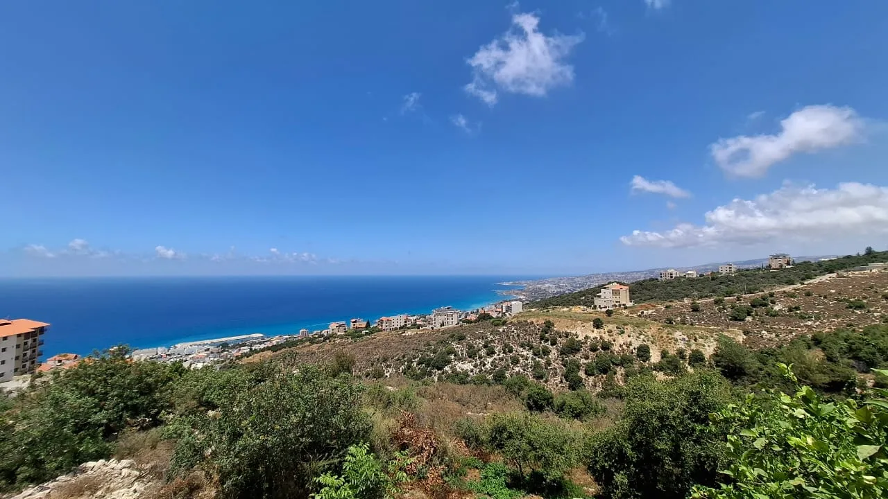 Apartment for Sale in Halat, Lebanon — الصورة 5