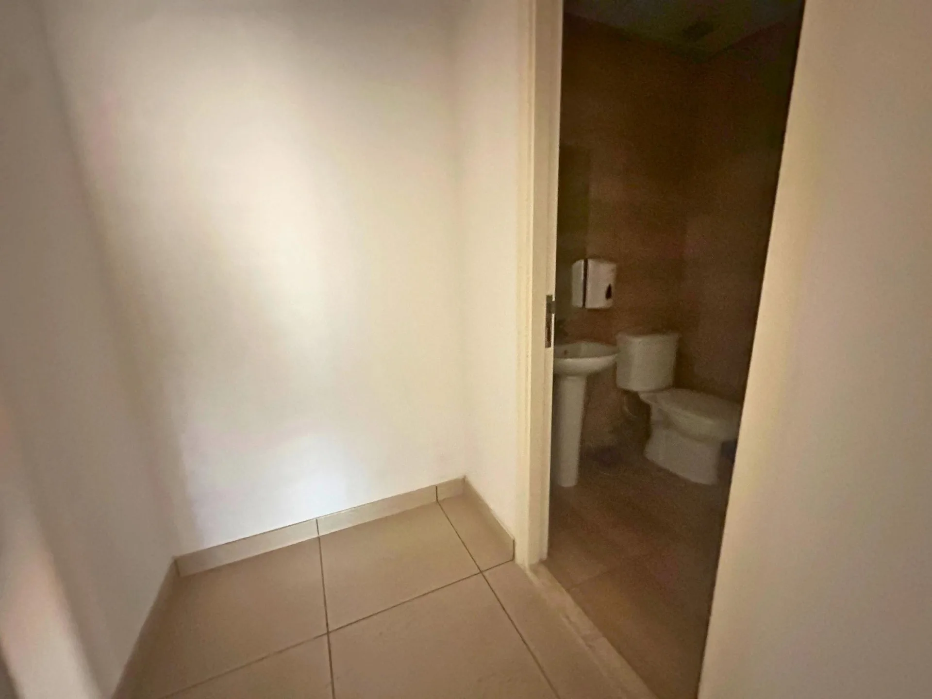 Office for rent in Downtown Beirut, Lebanon — photo 3