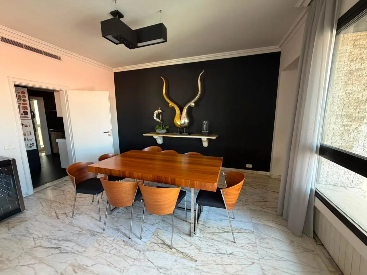 Apartment for Rent in Achrafieh — الصورة 4