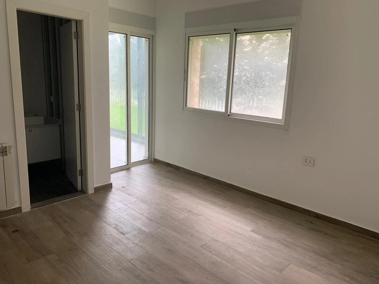 Apartment for Sale in Baabdat, Lebanon — الصورة 9