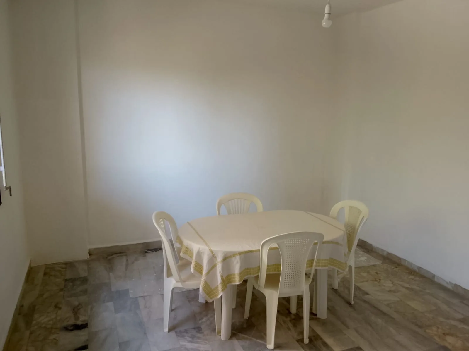 Furnished Apartment for Rent in Broumana — الصورة 4