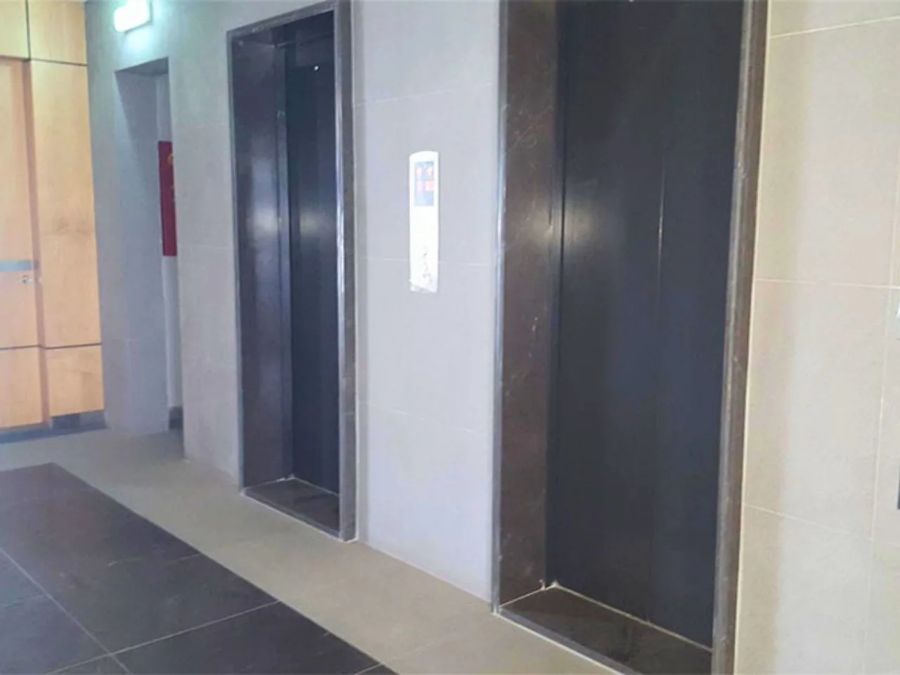Office for rent in Baouchriyeh — photo 2