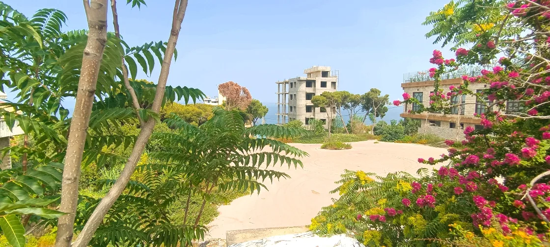 Land for Rent in Jounieh, Lebanon — الصورة 1
