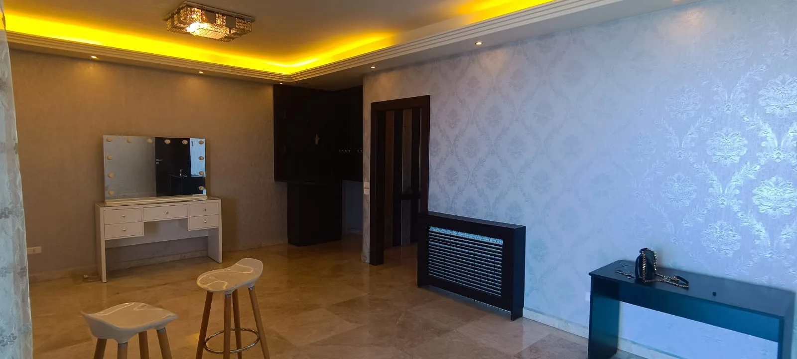 Apartment for Sale in Kfar Hbab, Lebanon — الصورة 8