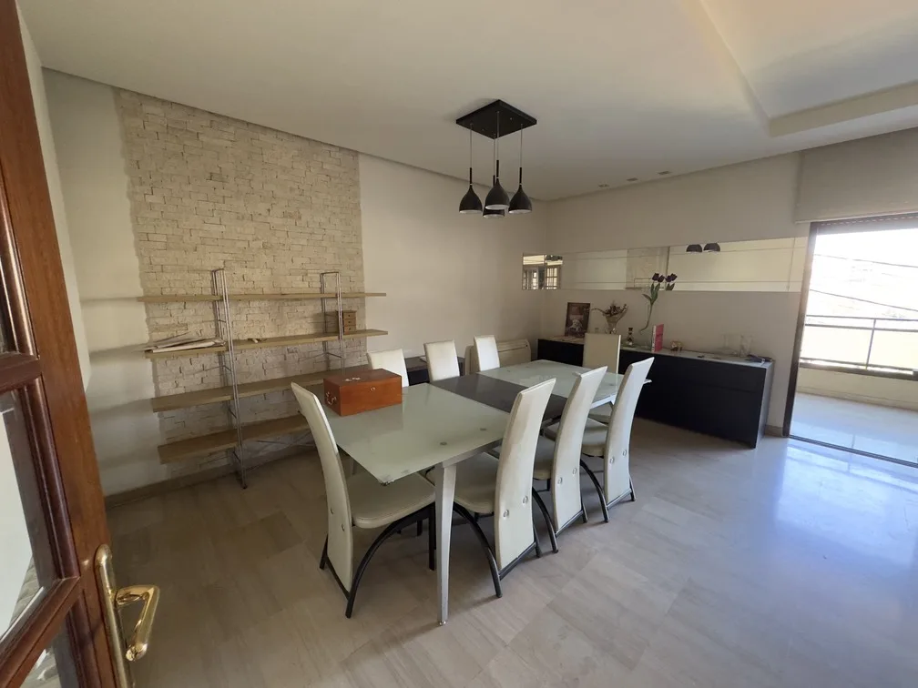 Apartment for Sale in Hazmieh, Lebanon — الصورة 2