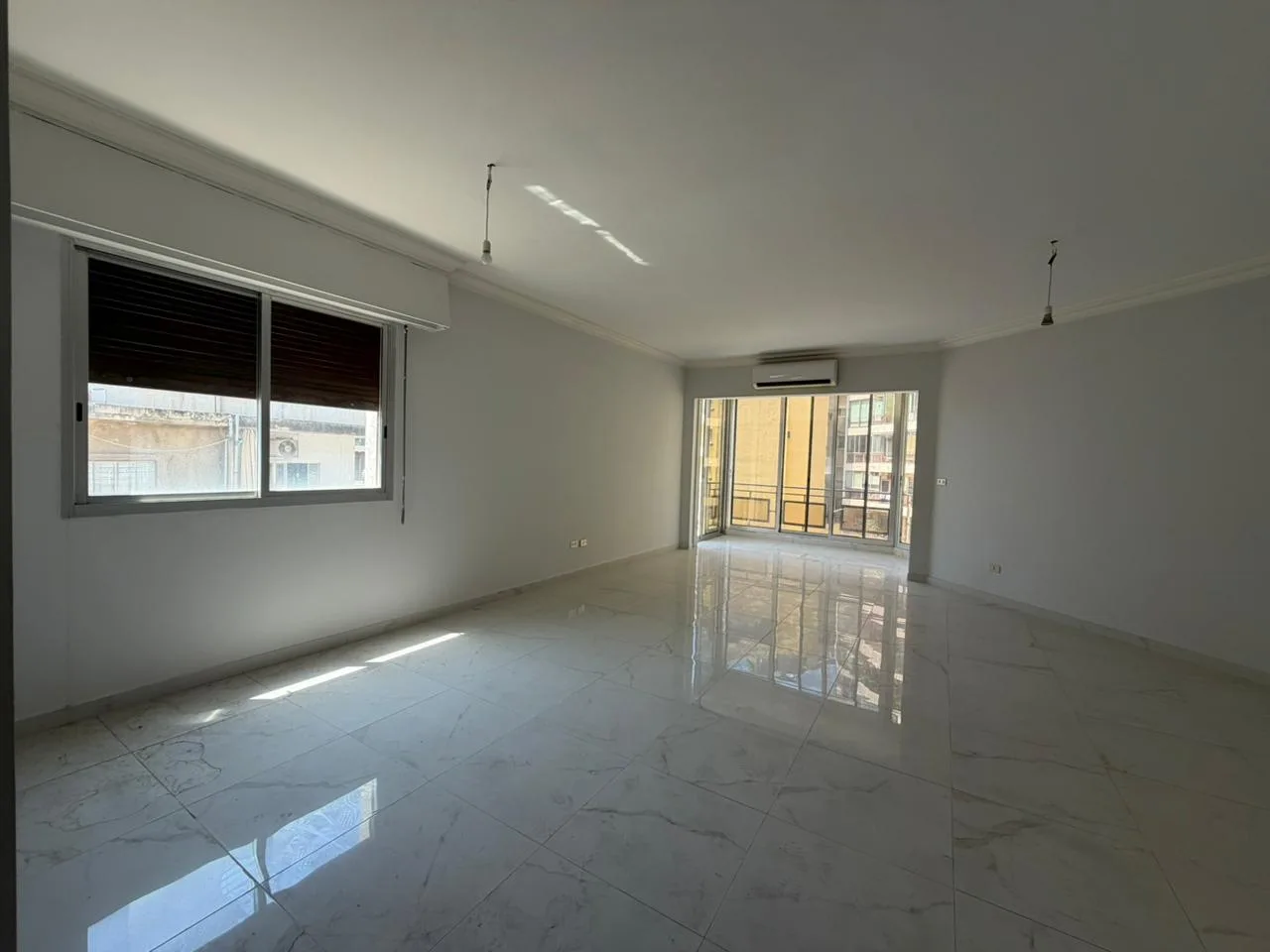 Apartment for Sale in Achrafieh — الصورة 2