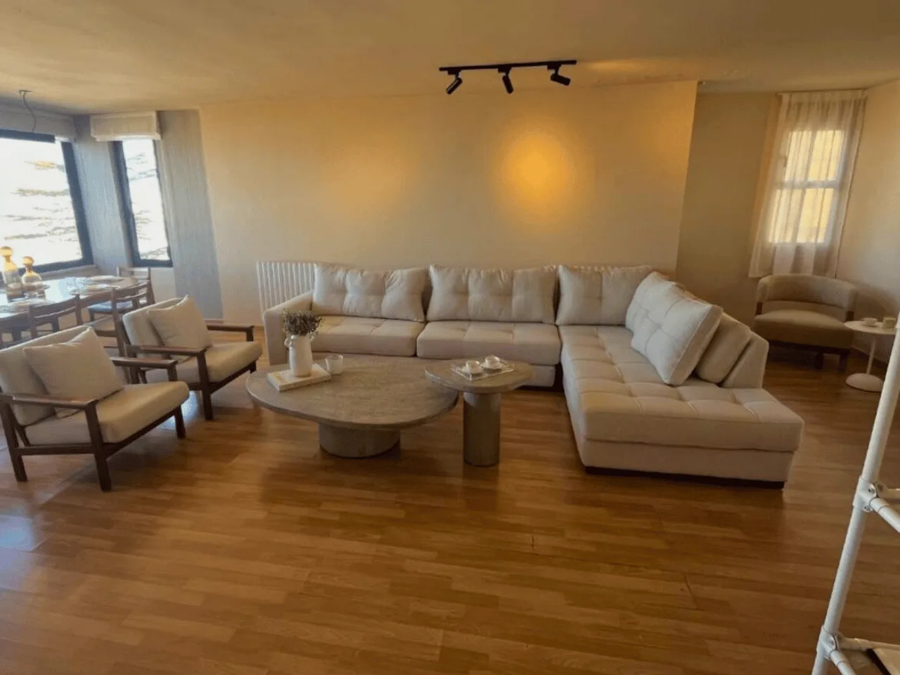 Chalet for rent in Ouyoun, Lebanon — الصورة 1
