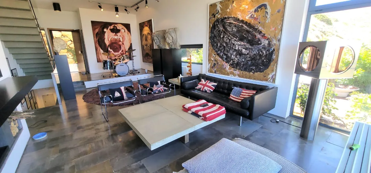 Triplex for Sale in Ouyoun — الصورة 3