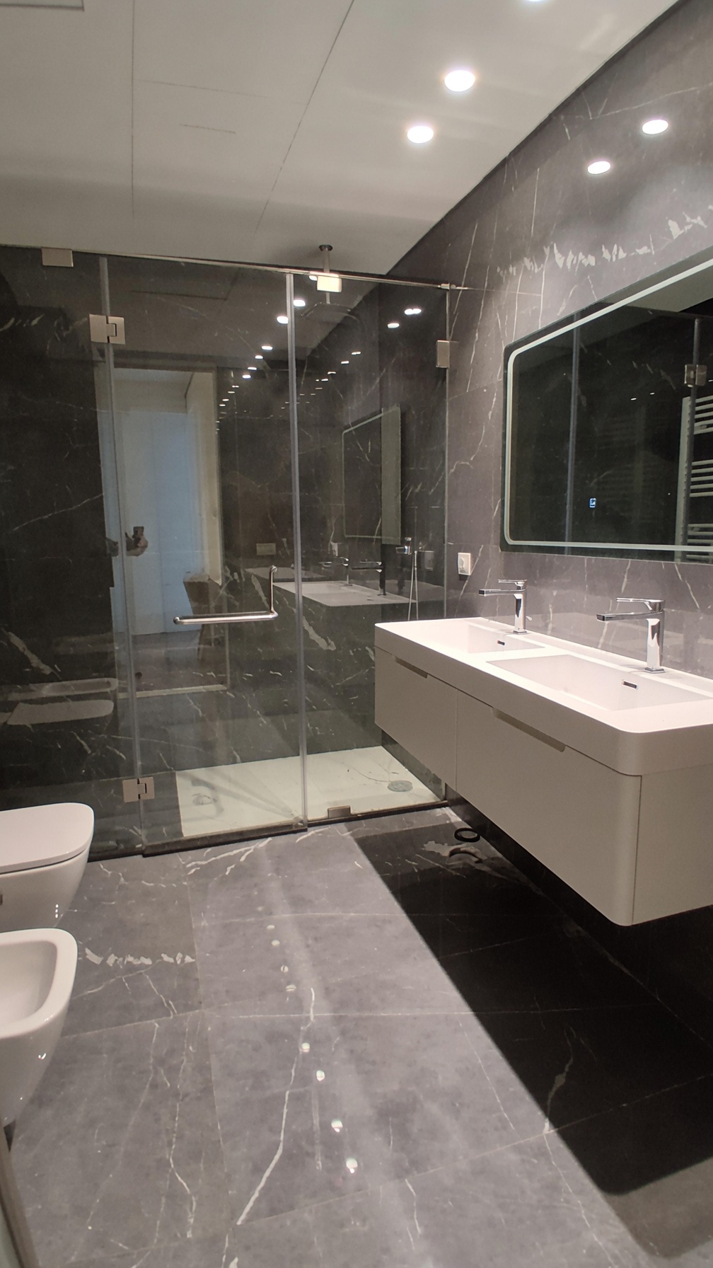 Prime Residence between Saifi & Achrafieh — الصورة 3