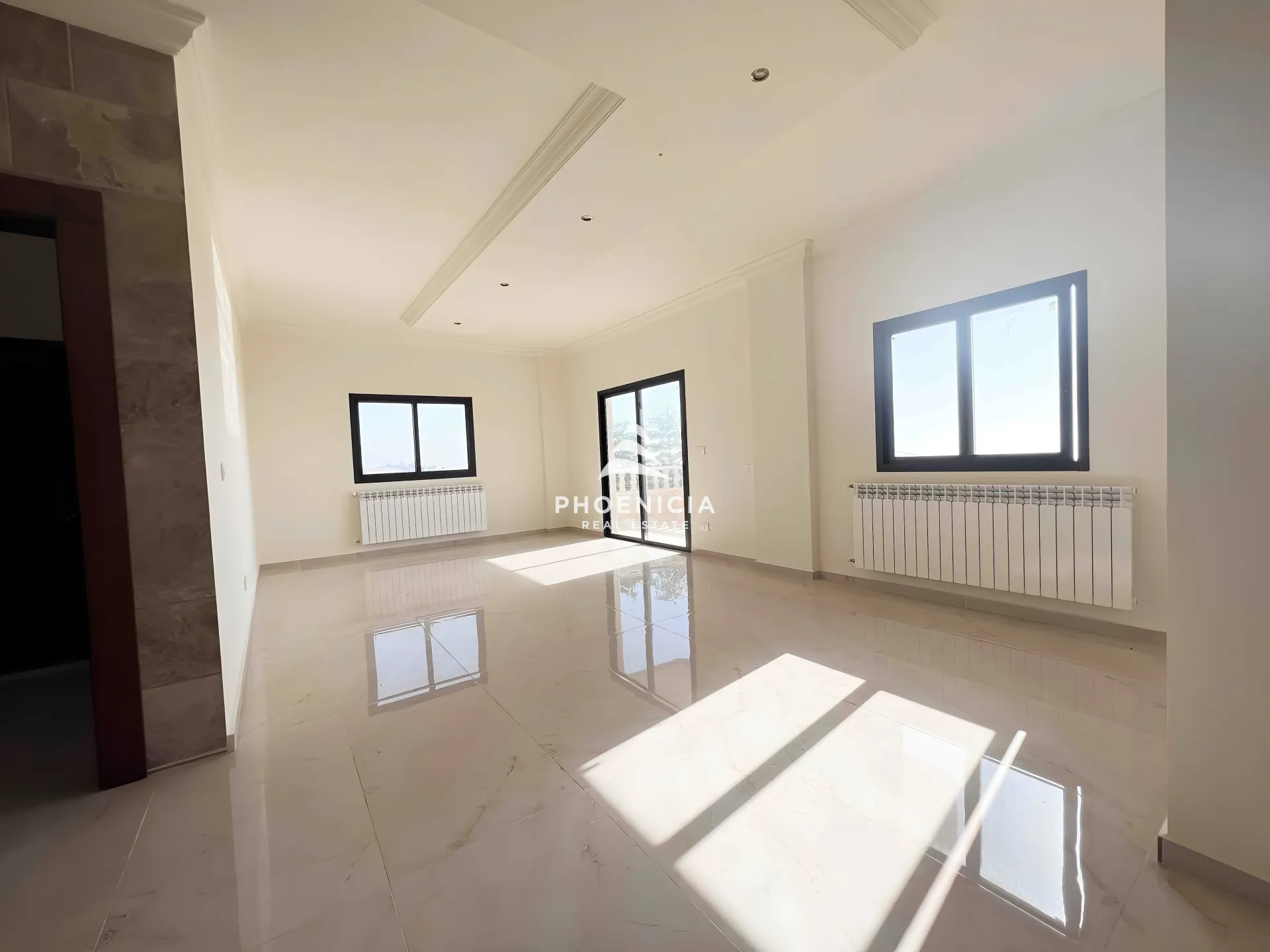 Villa for Sale in Gharzouz — الصورة 7
