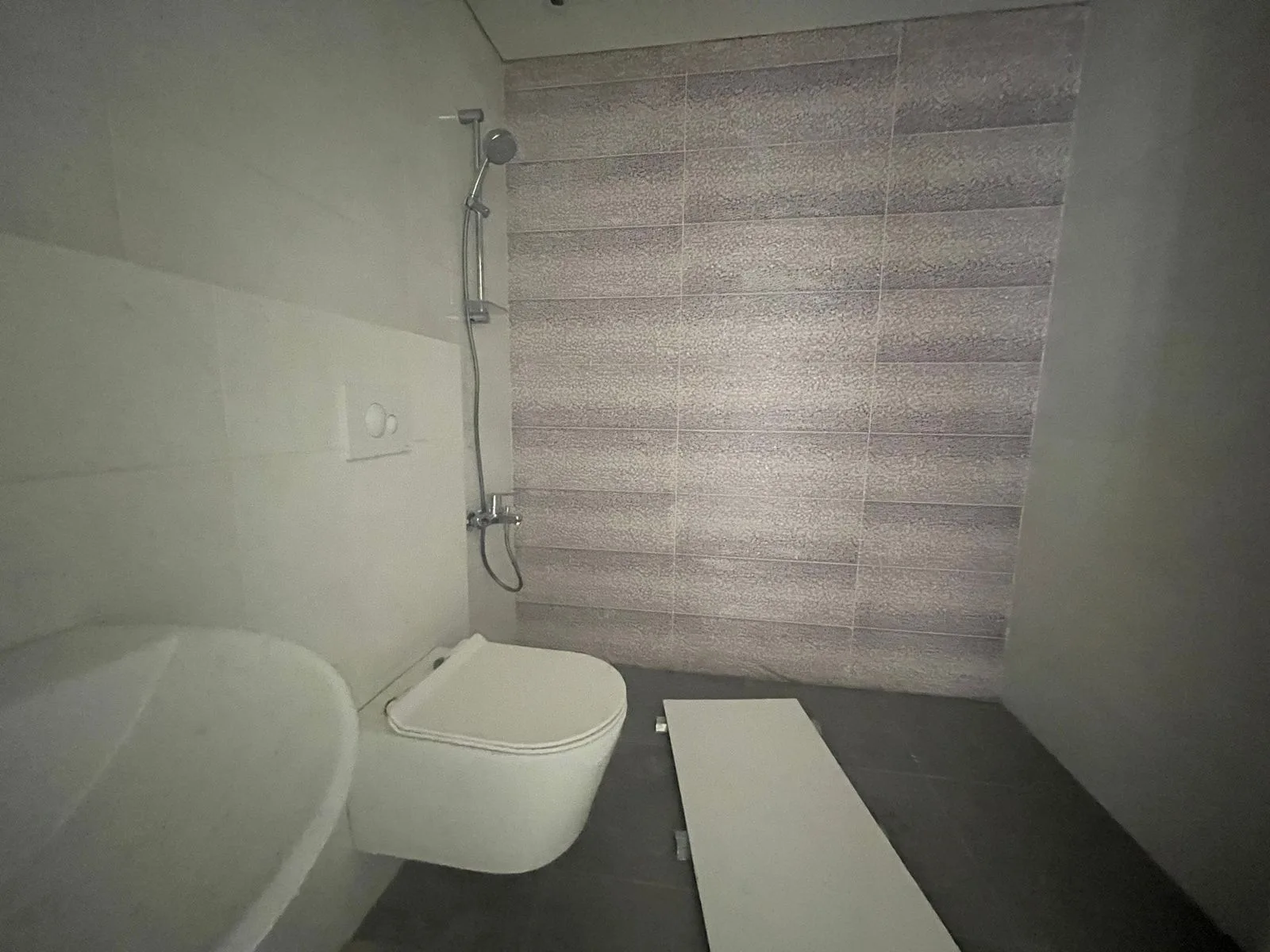 Apartment for Sale in Ain Saadeh, Lebanon — الصورة 3