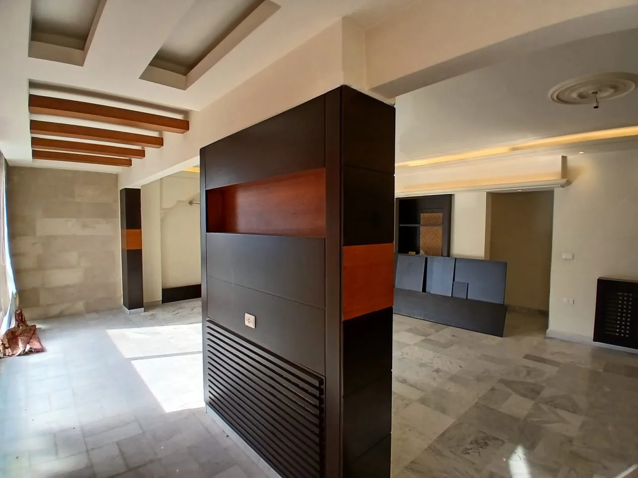 Apartment for Rent in Cornet Chahwan — photo 2