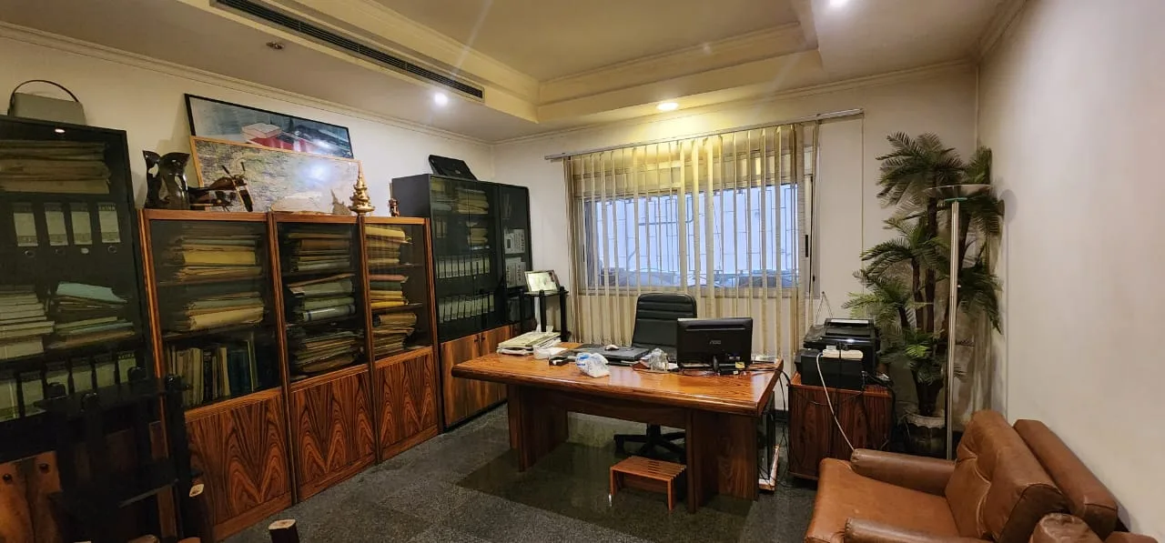 Office for Sale in Brazilia, Lebanon — الصورة 2