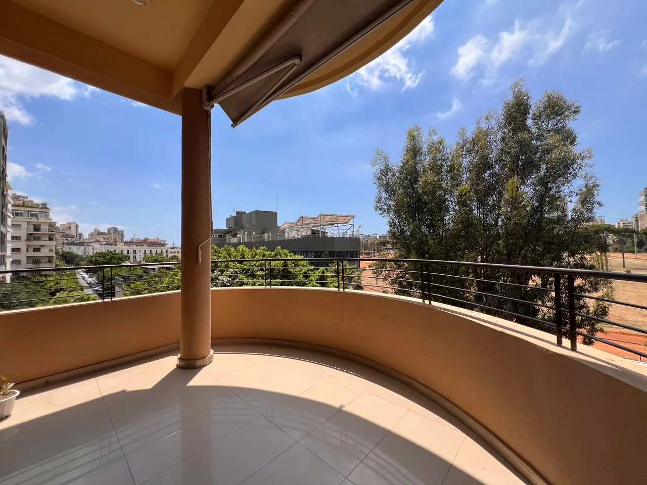 Apartment for Rent in Badaro — الصورة 2