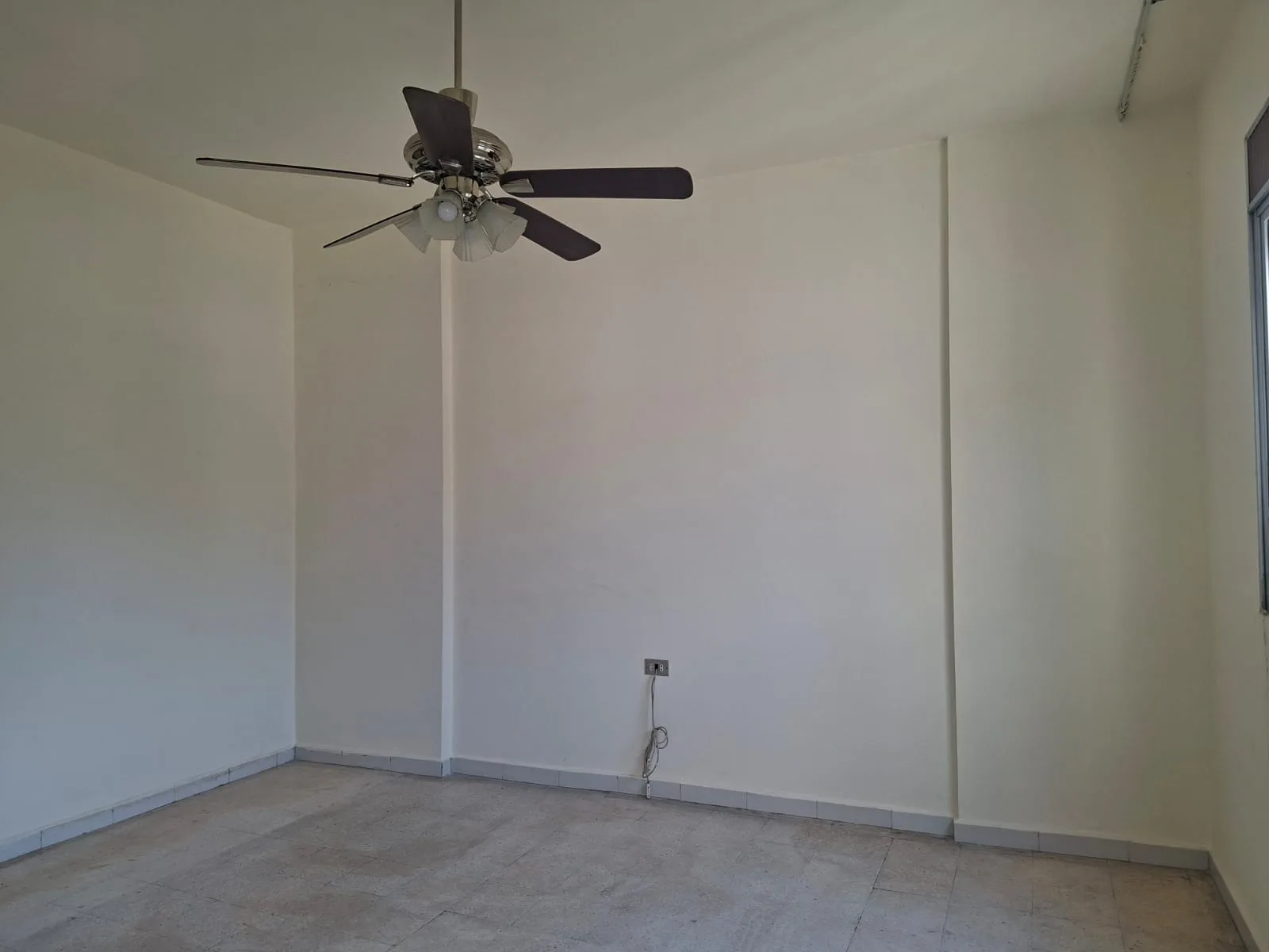 Apartment for Sale in Ras Beirut — الصورة 9