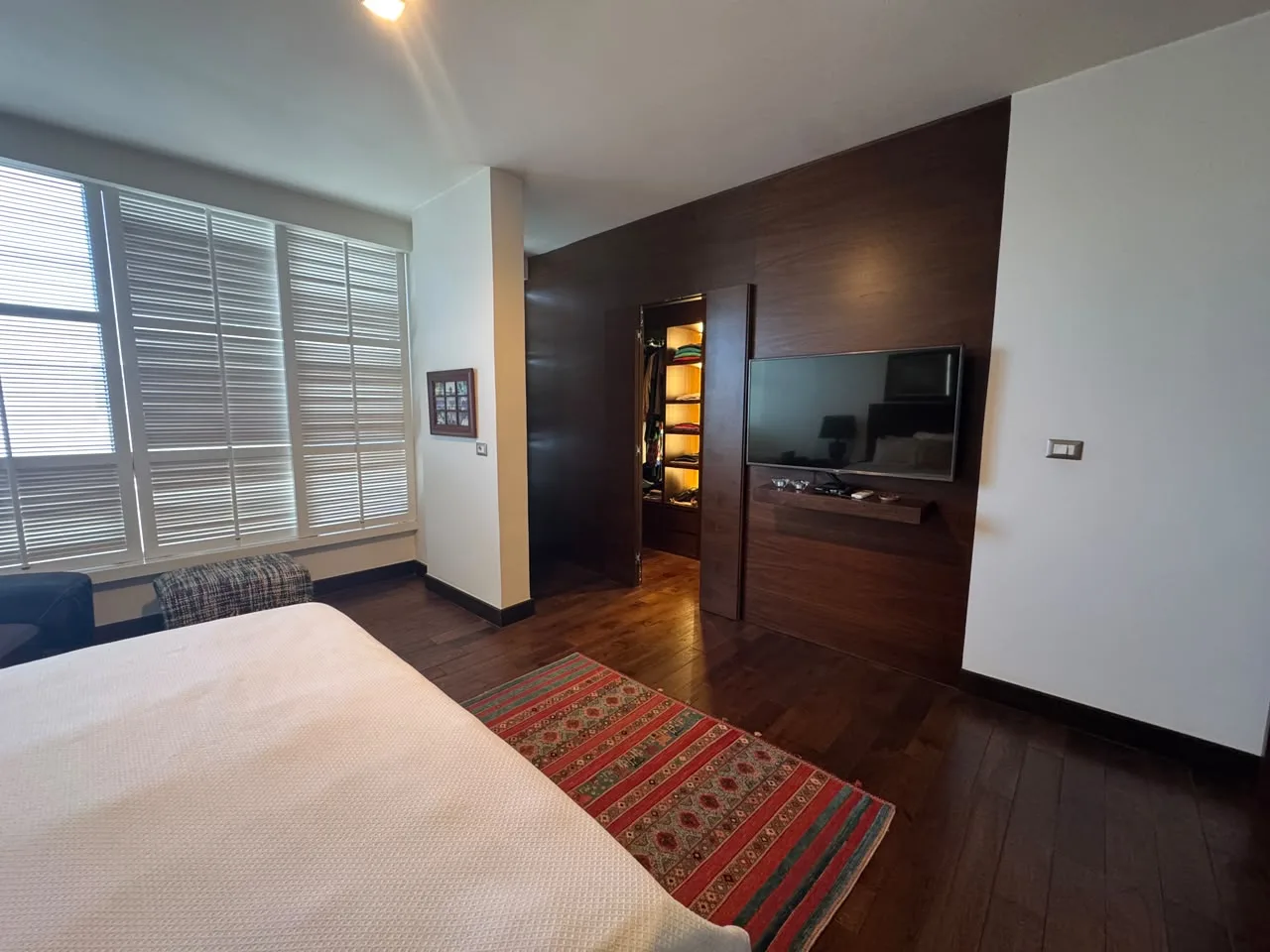 Apartment for Sale in Hamra, Ras Beirut — الصورة 10