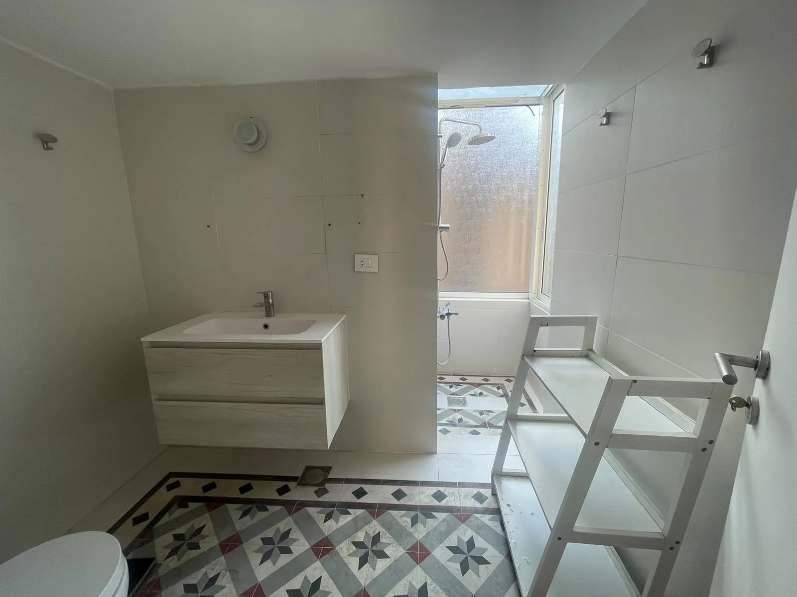 Apartment for Rent in Achrafieh — الصورة 9