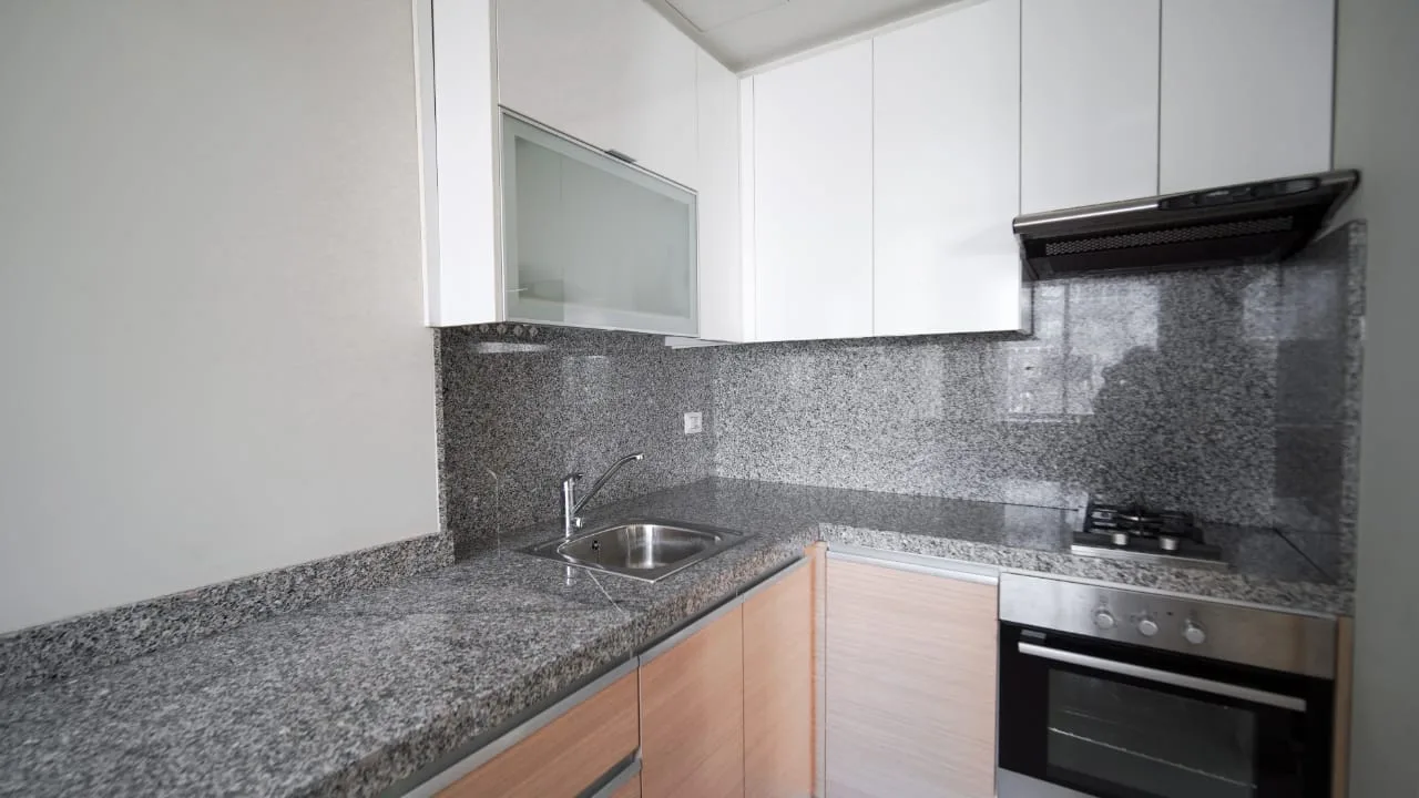 Apartment for Rent in Jounieh, Lebanon — الصورة 5