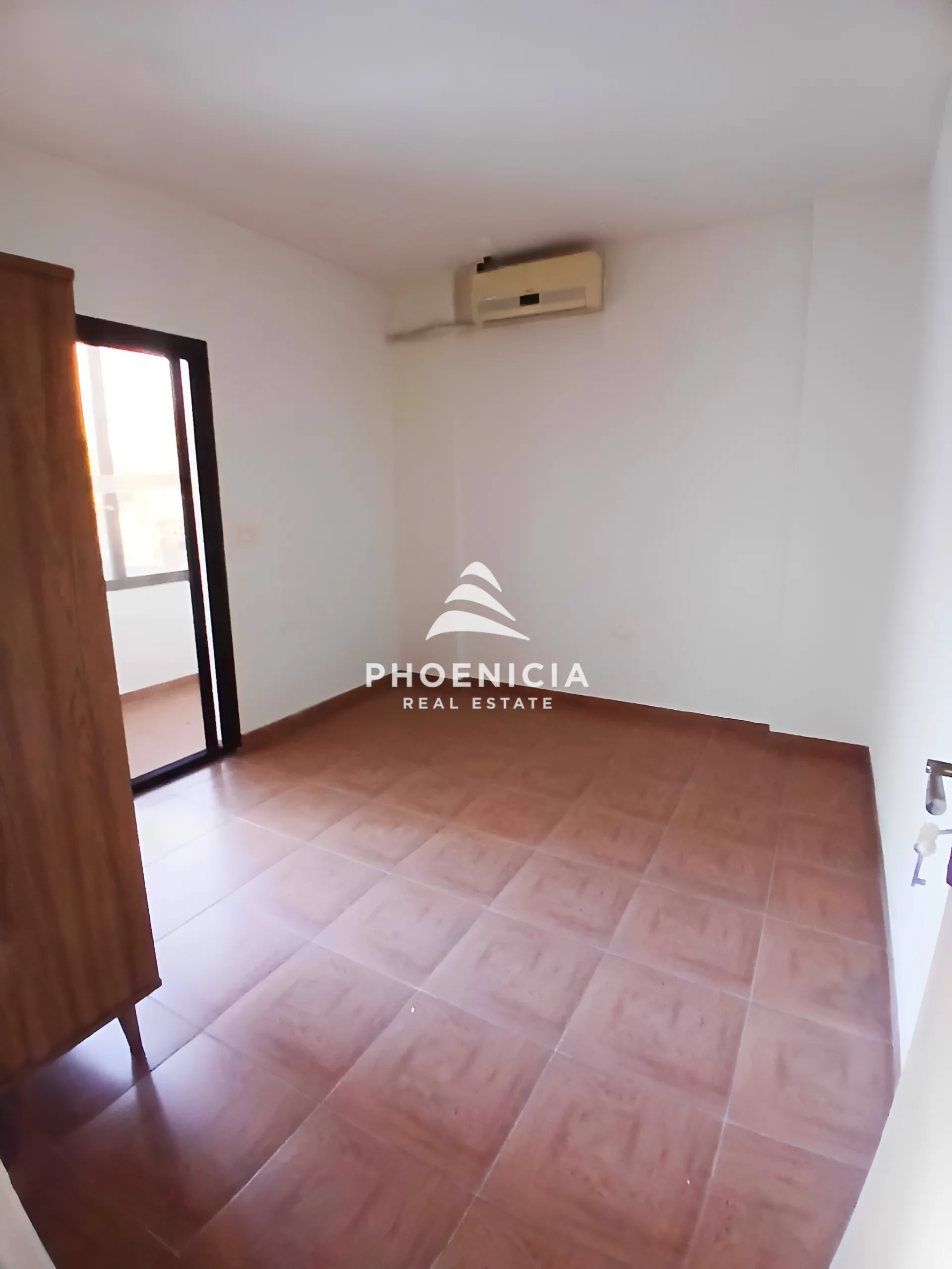 Apartment for sale in Amchit, Lebanon — الصورة 7