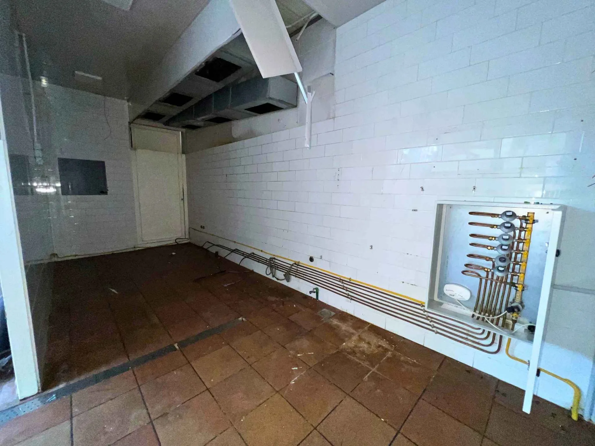 Shop for Rent in Mar Mikhael,, Beirut, Lebanon — الصورة 10