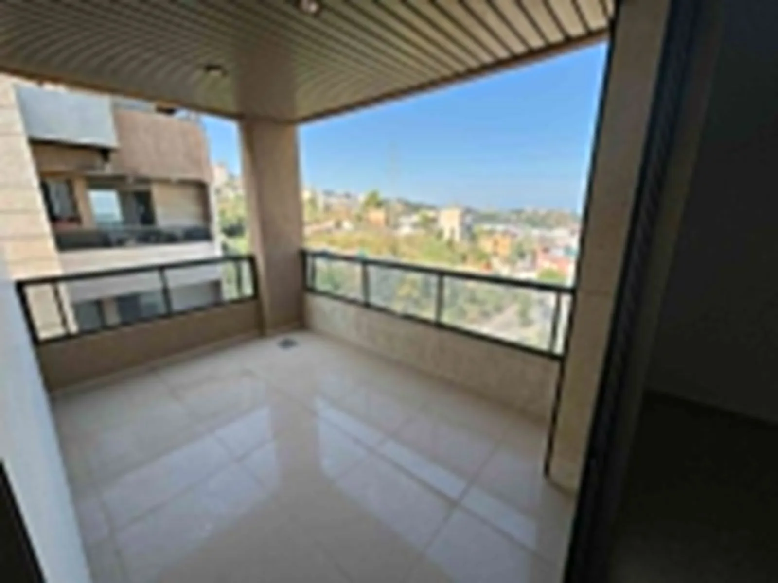 Apartment for Rent in Mazraat Yachoua — الصورة 2