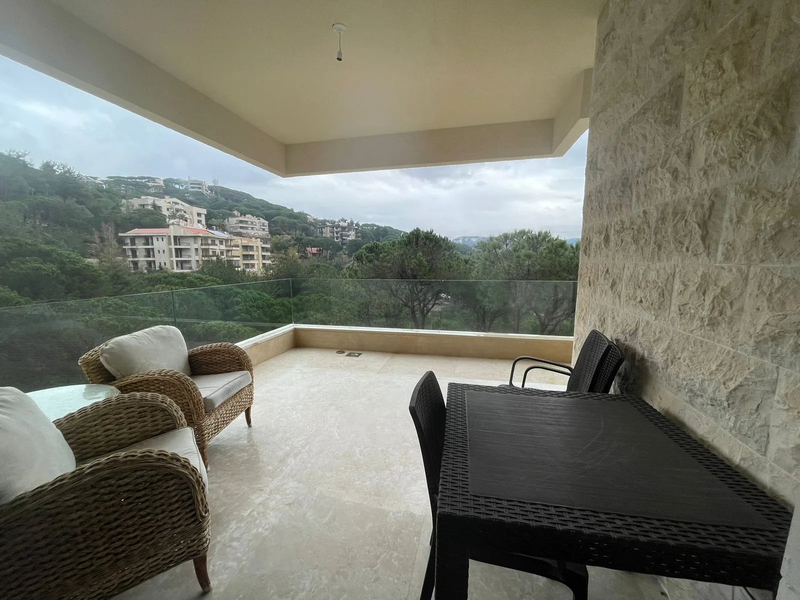 Apartment for Sale in Baabdat, Lebanon — الصورة 3