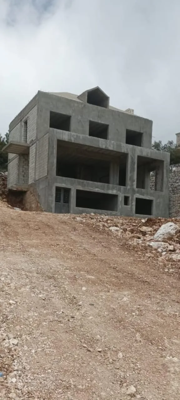 Triplex for Sale in Lehfed , Lebanon — الصورة 9