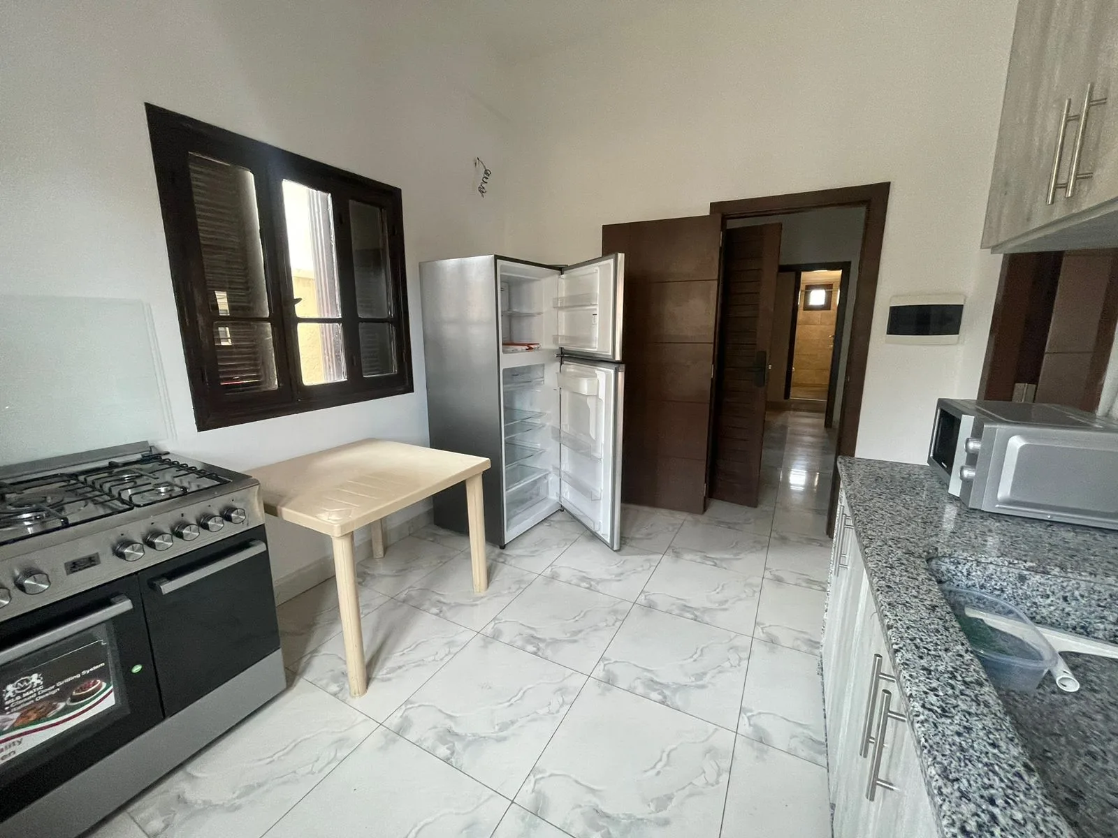 Apartment for Rent in Batroun — الصورة 3
