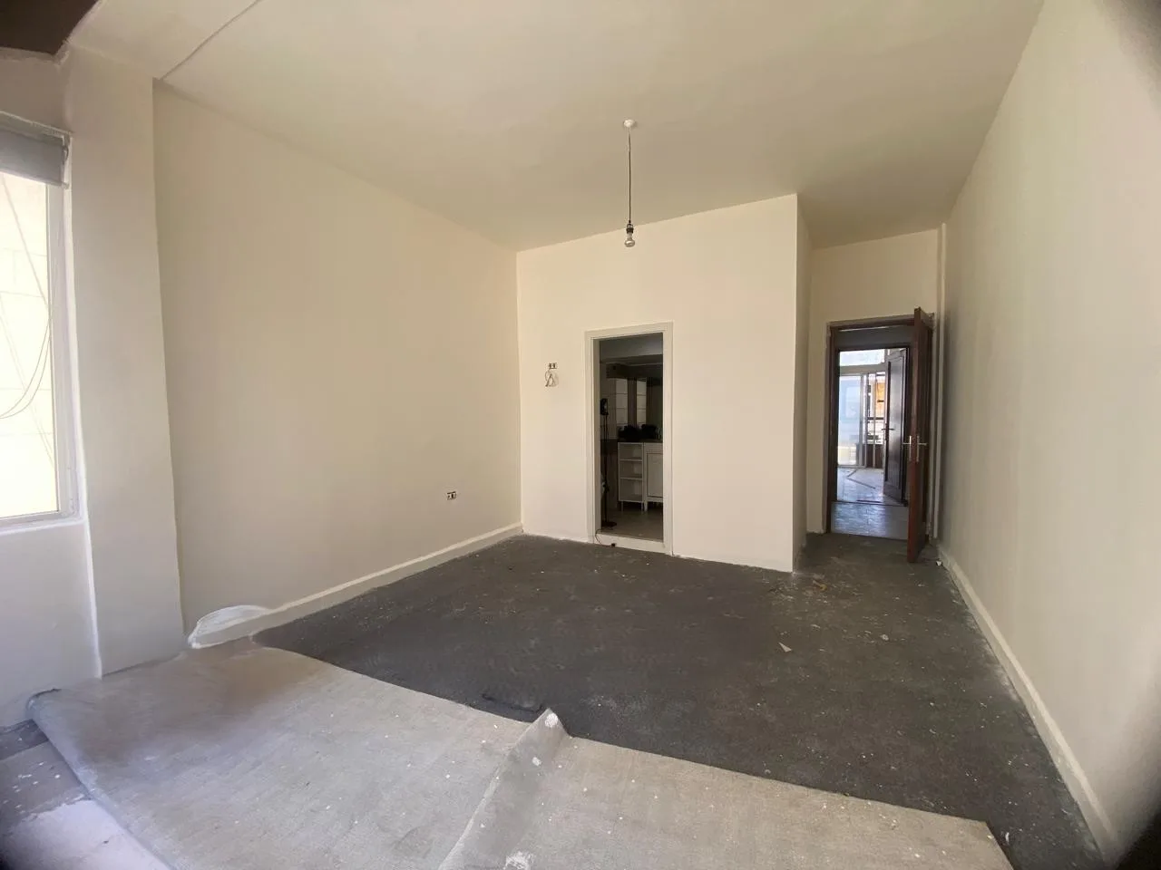 Apartment for Sale in Ras Beirut — الصورة 4