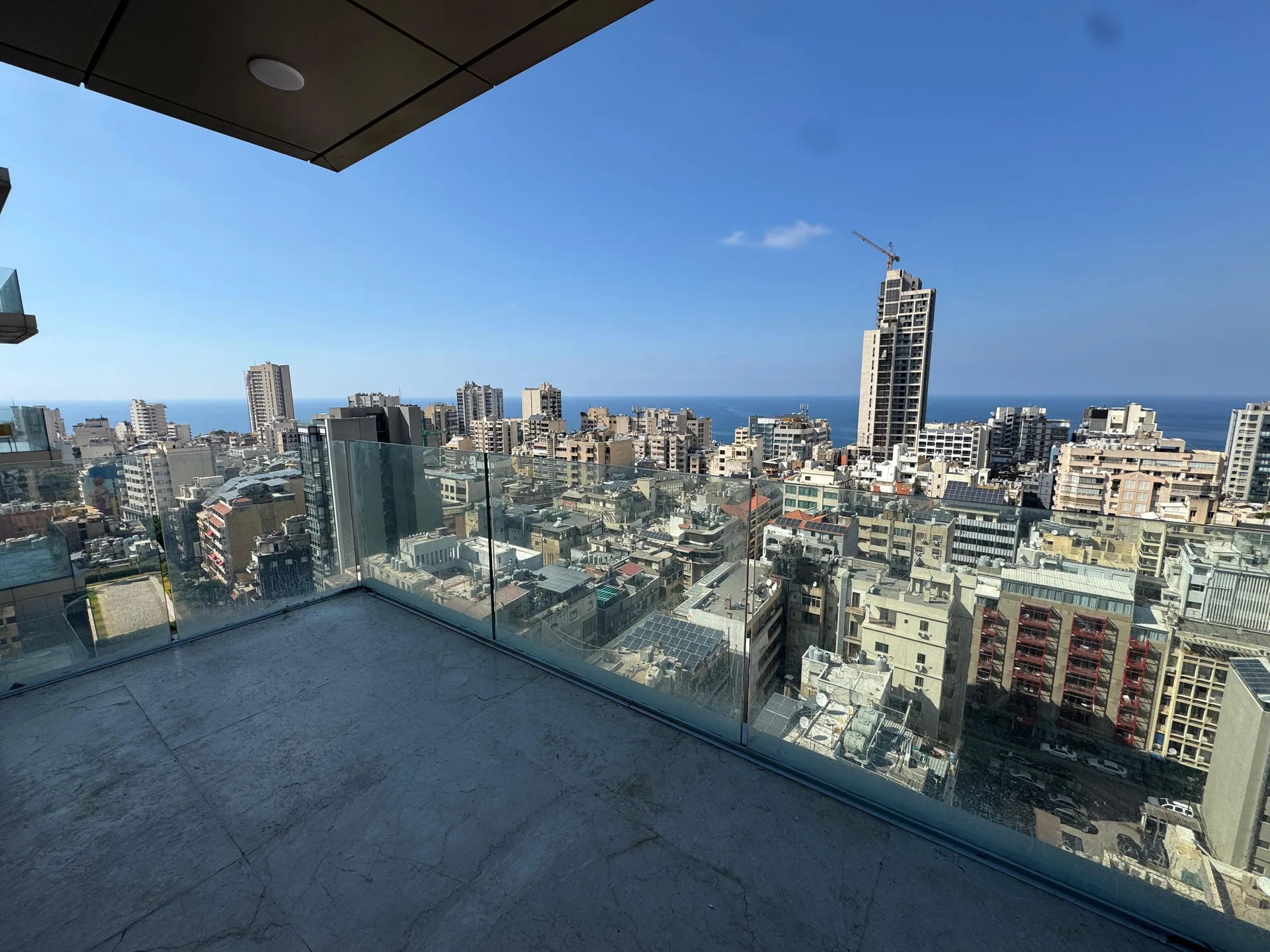 Apartment for Rent in Hamra — الصورة 3