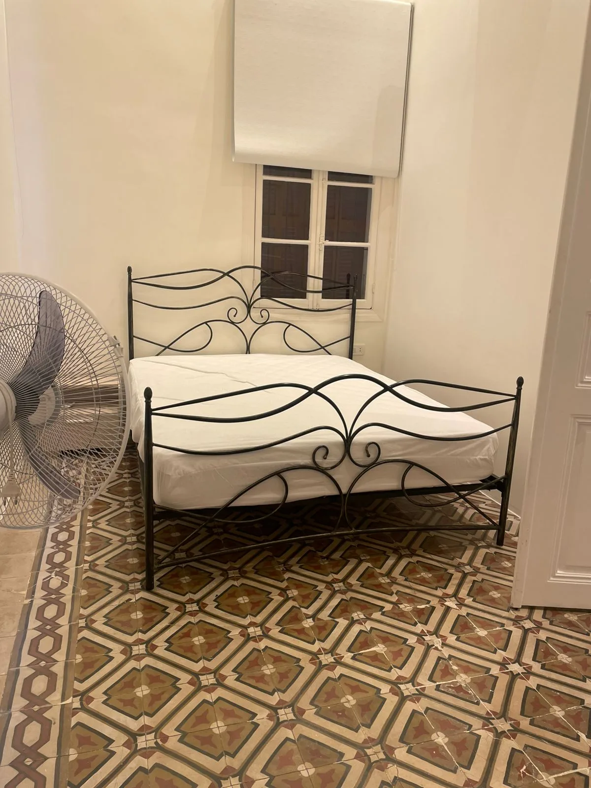 House for rent in Hamra — الصورة 3
