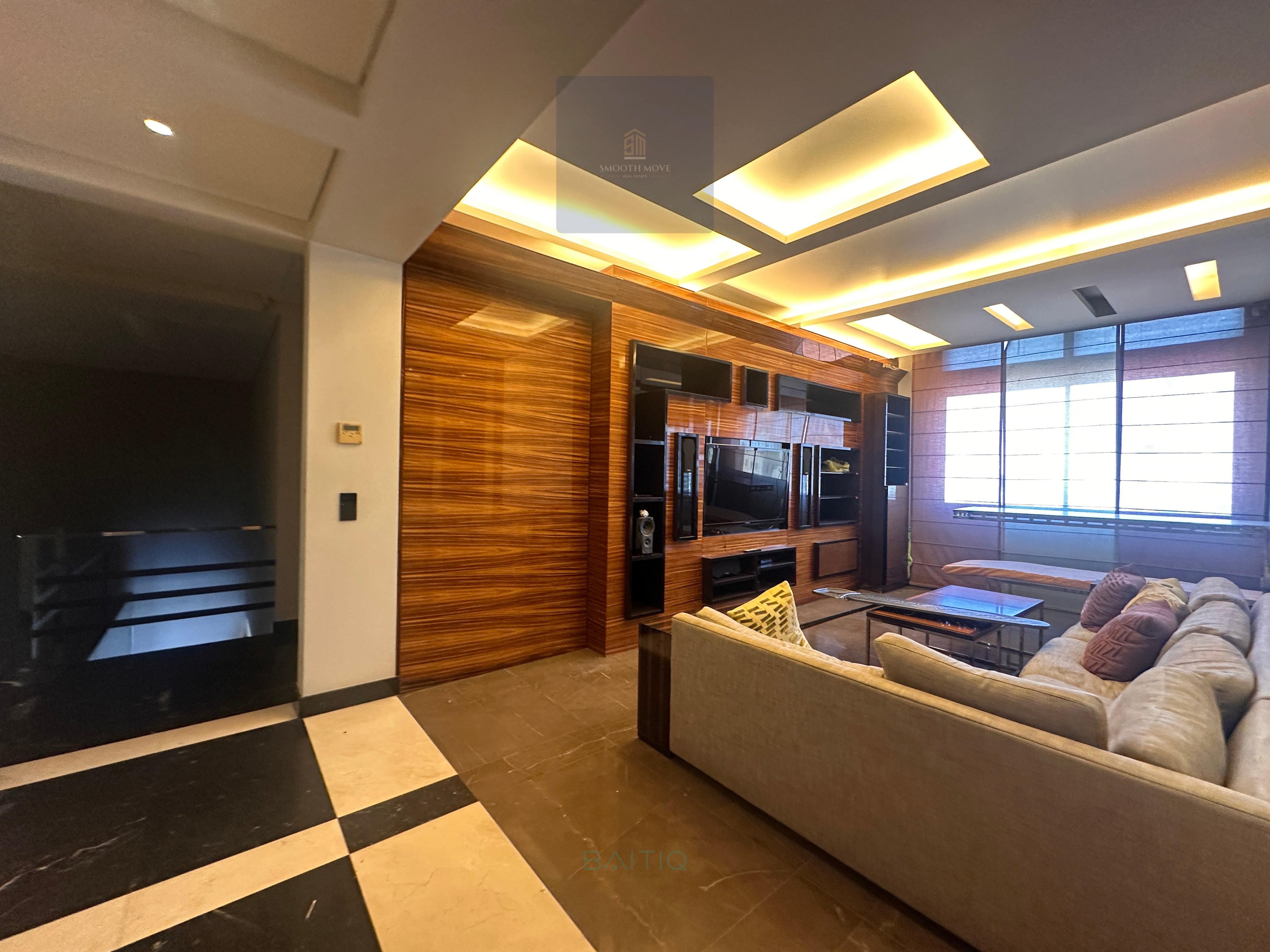 700 SQM Duplex Penthouse with Terrace for Sale in Saifi Village, Beirut — الصورة 10