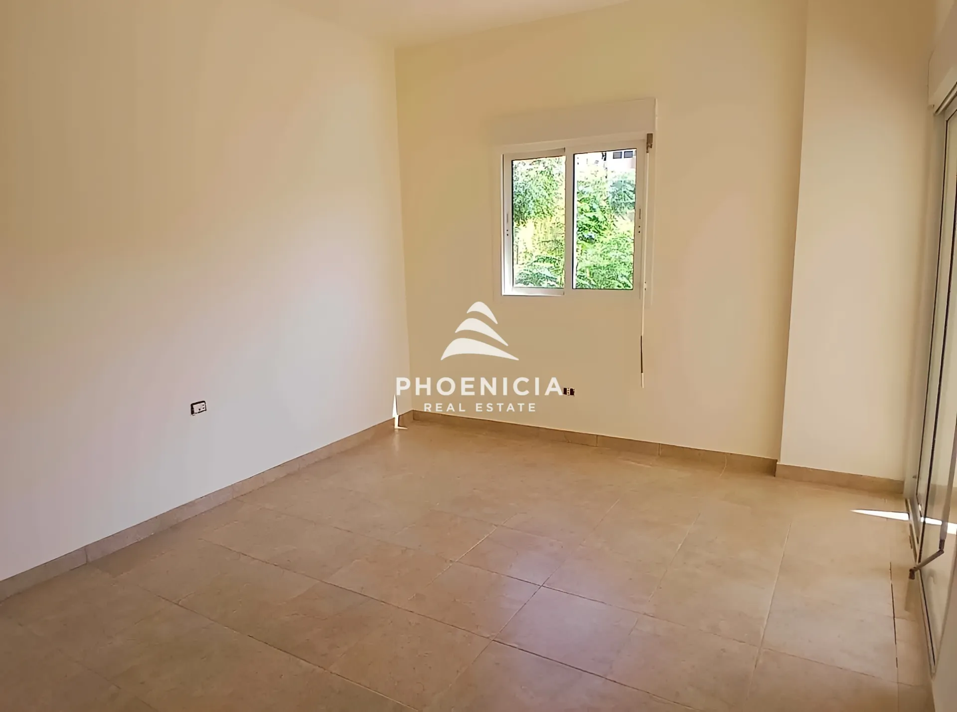 Apartment for sale in Amchit, Lebanon — الصورة 6